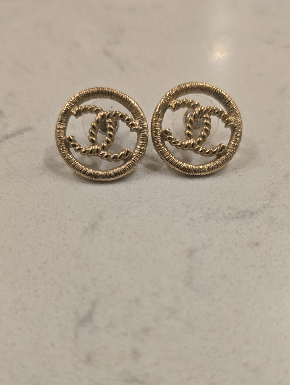 Chanel Gold Tone Interlocking Circle Earrings